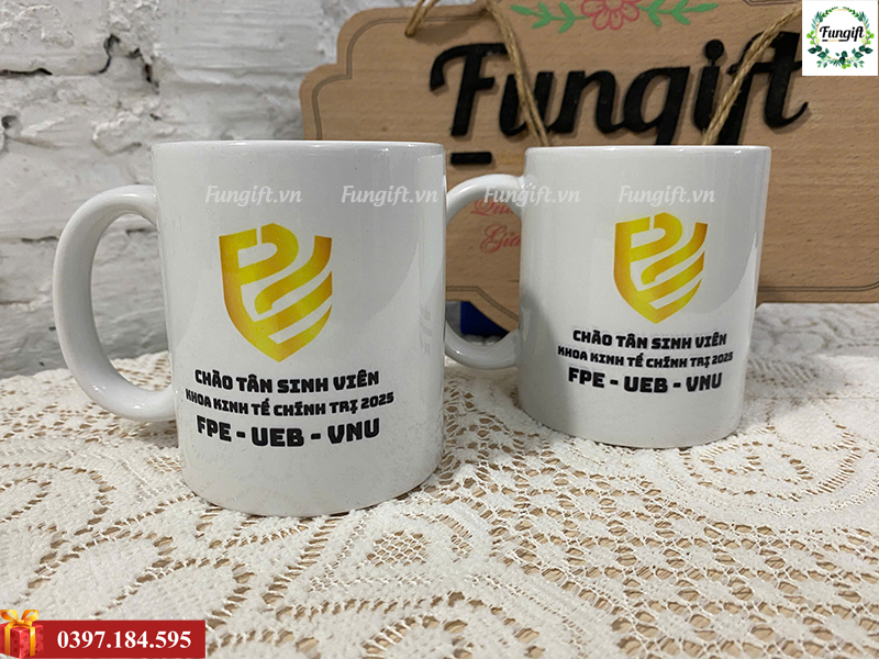 Cốc sứ quà tặng