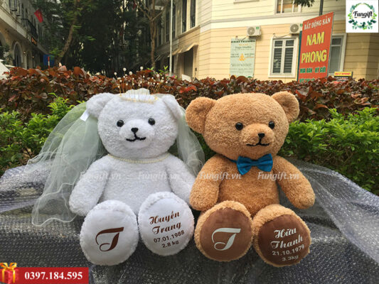 Gấu bông trang trí đám cưới in logo theo yêu cầu