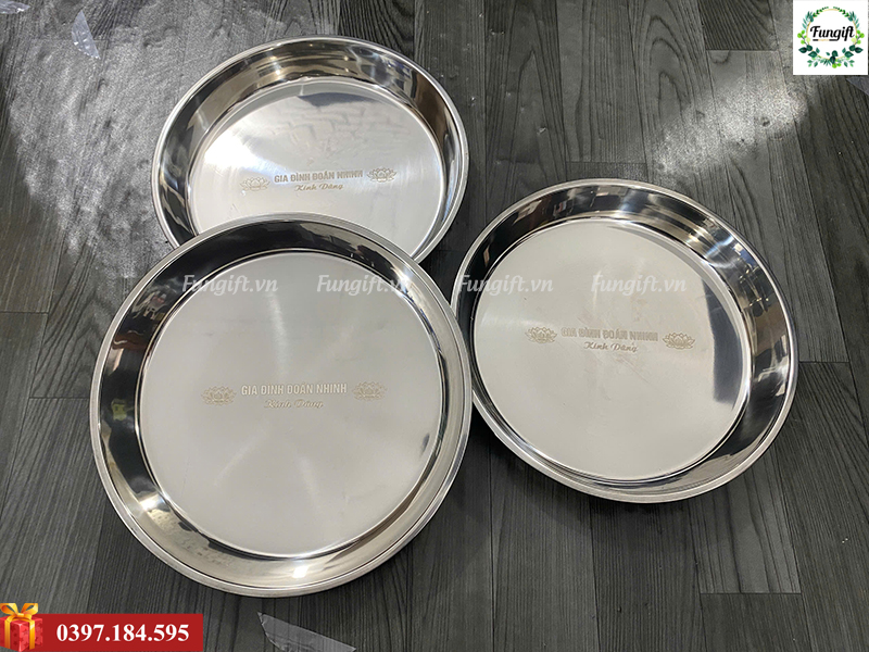 Khắc đĩa inox quà tặng