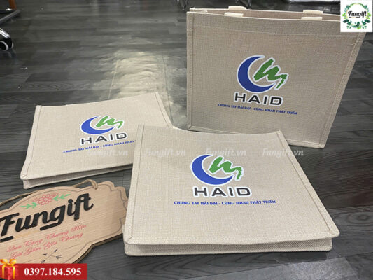 Túi vải đay in logo làm quà tặng