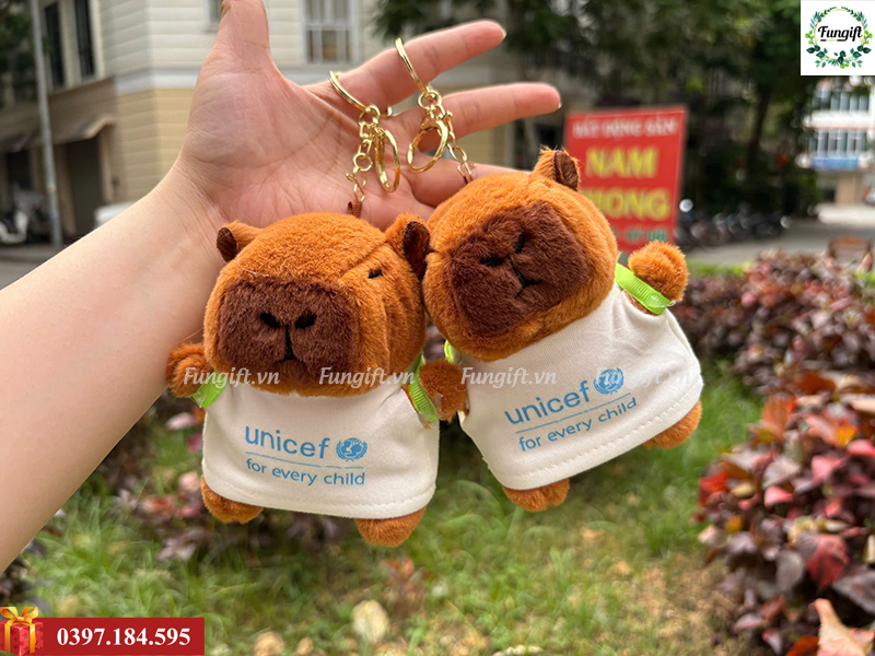 In logo lên gấu móc khóa