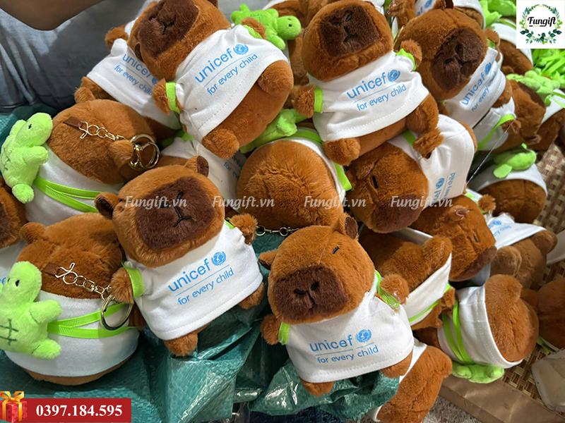 Xưởng in gấu móc khóa capybara