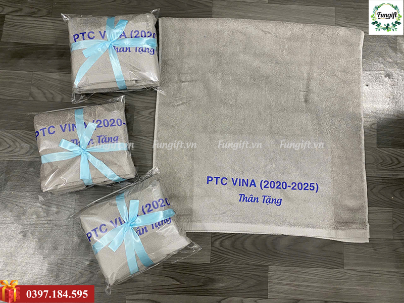 Khăn quà tặng công ty doanh nghiệp in logo