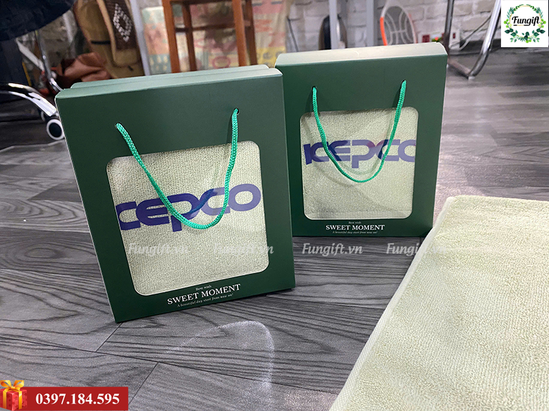 Xưởng sản xuất khăn theo yêu cầu