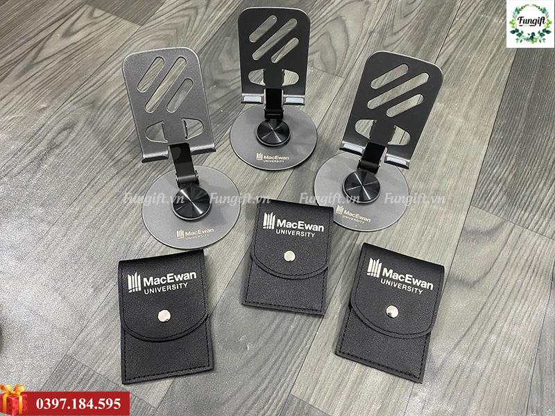 Giá đỡ điện thoại khắc logo