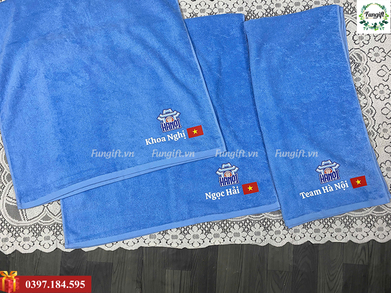 Bộ giftset khăn tắm, khăn mặt in tên cá nhân làm quà tặng