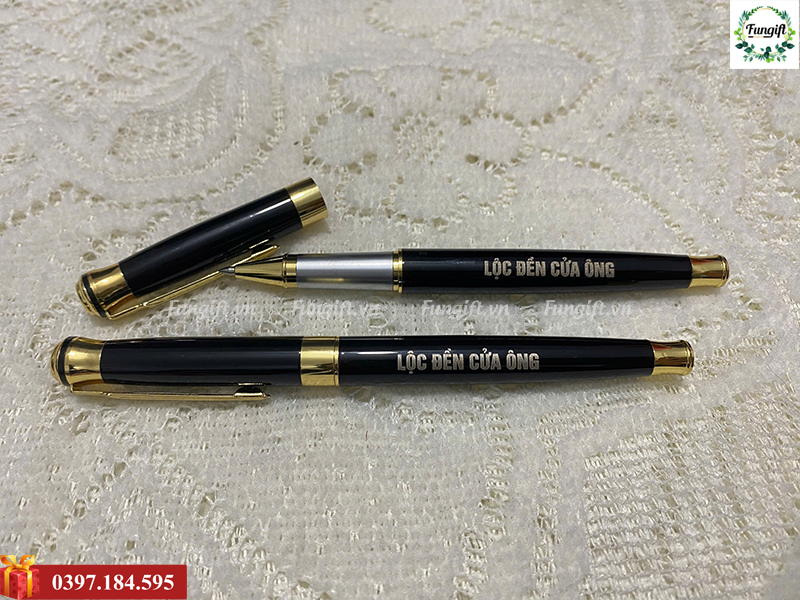 Bút quà tặng kim loại khắc logo theo yêu cầu