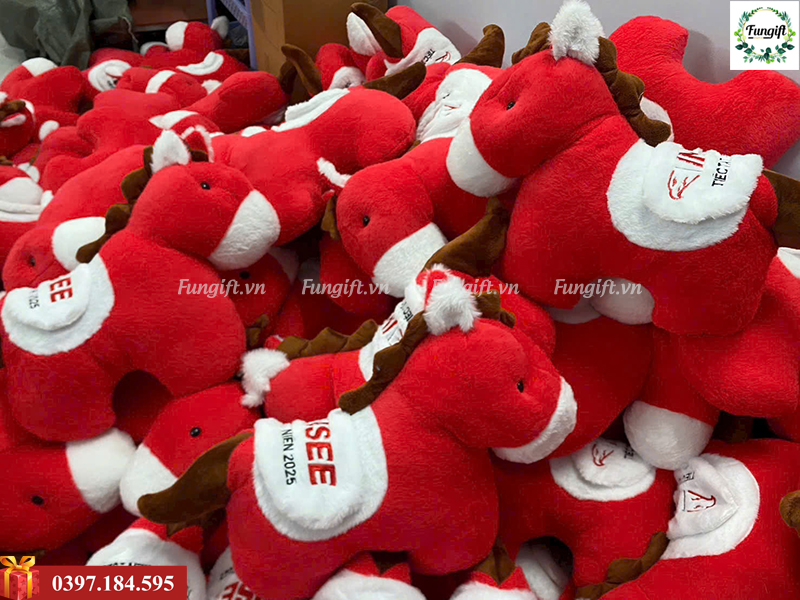 Gấu bông ngựa đua