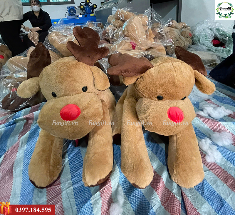 Thú nhồi bông tuần lộc