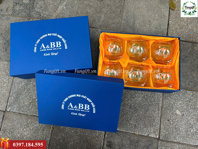 In bộ cốc thủy tinh làm quà tặng