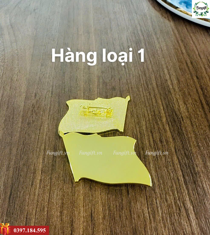 Làm huy hiệu cài áo theo yêu cầu