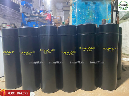 Đặt in bình giữ nhiệt inox số lượng lớn