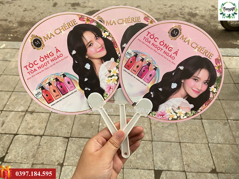 Mẫu quạt decal in quảng cáo giá rẻ