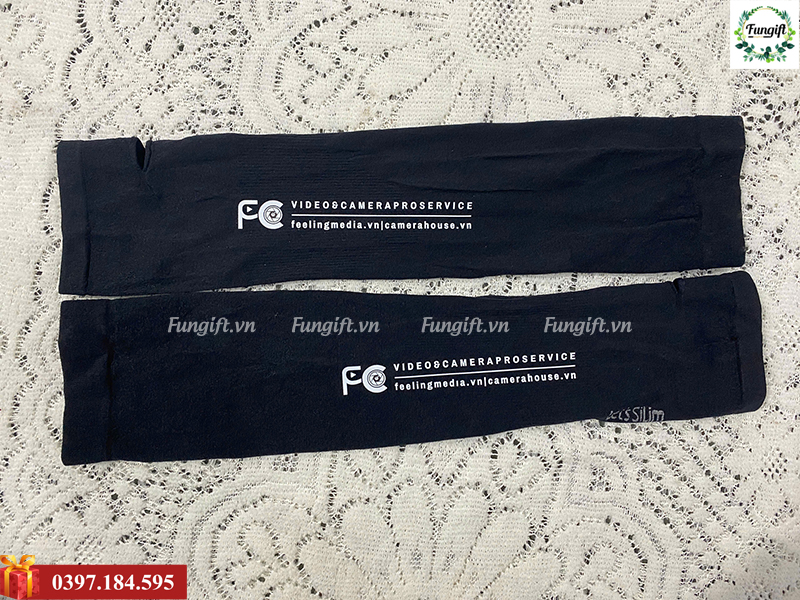 Găng tay chống nắng xỏ ngón in logo logo làm quà tặng