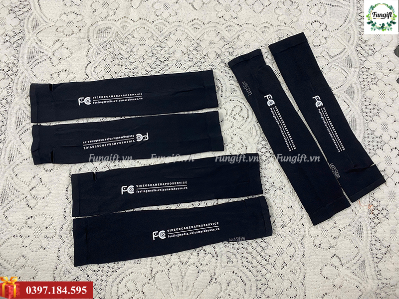 In logo găng tay chống nắng theo yêu cầu