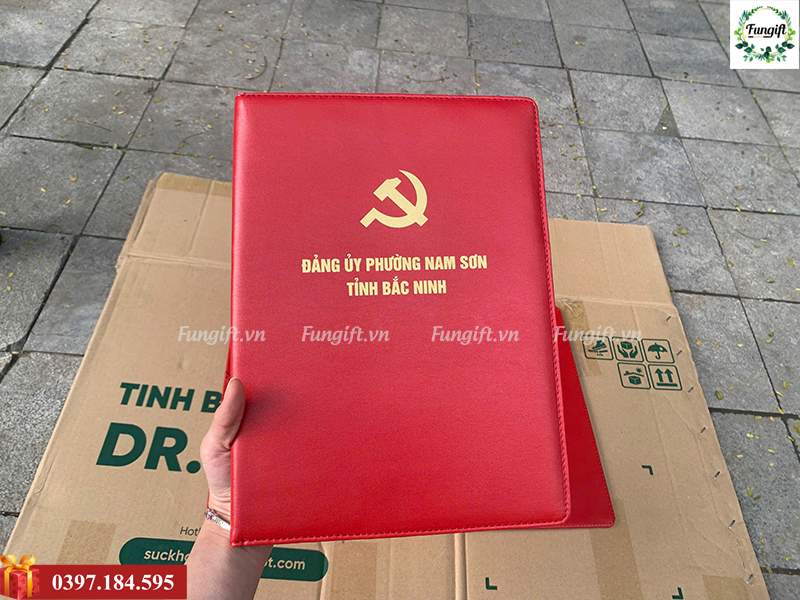 Xưởng sản xuất bìa trình ký da
