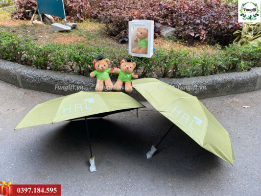 Đặt hàng set quà gấu ô in tên