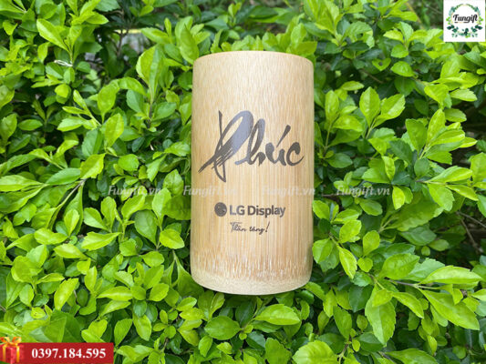 In logo lên cốc tre theo yêu cầu