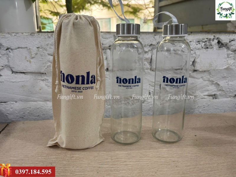 Bình nước in logo công ty