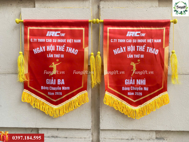 Cờ lưu niệm hội thi