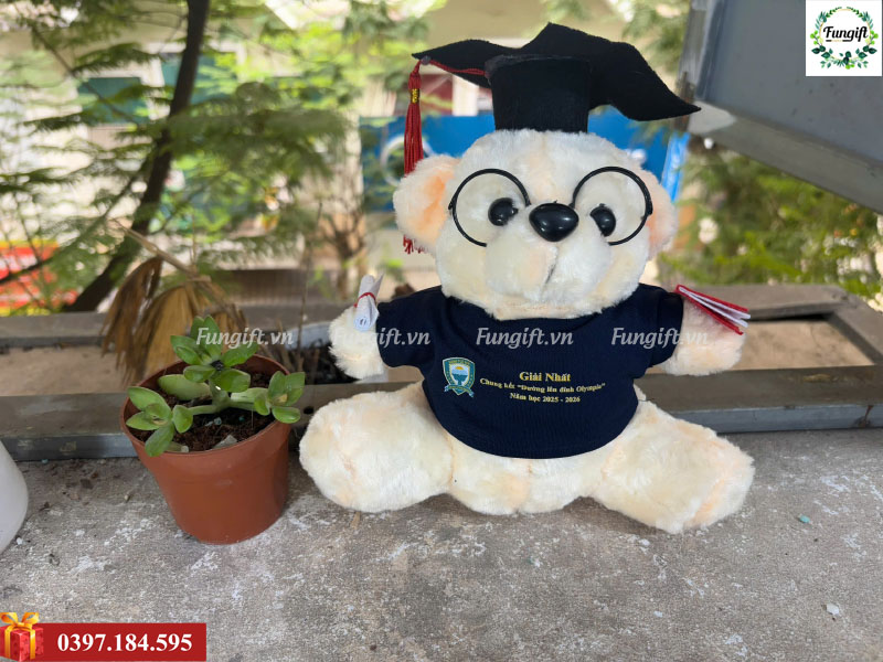 Gấu bông tốt nghiệp in tên