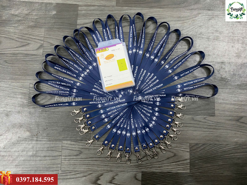 In dây đeo thẻ số lượng ít