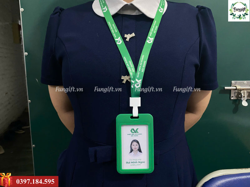 In dây đeo thẻ theo yêu cầu tại Hà Nội