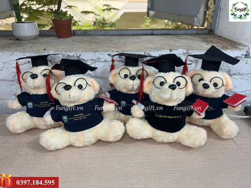 In gấu bông tốt nghiệp