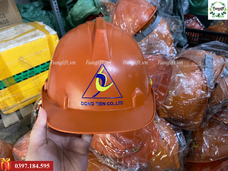 Mũ bảo hộ công trình in logo