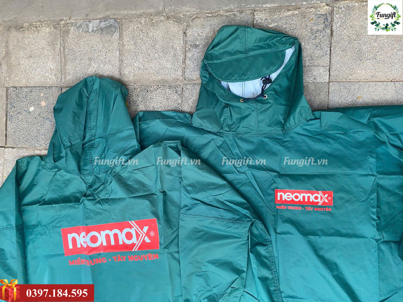 Quà tặng áo mưa in logo theo yêu cầu