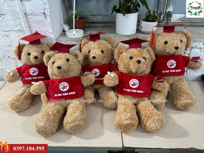 Sản xuất gấu bông cho trường học