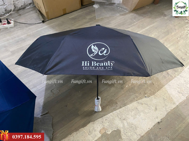 Sản xuất ô dù cầm tay làm quà tặng