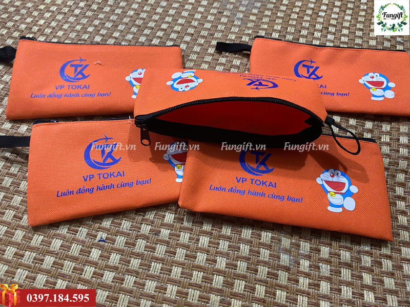 Sản xuất túi bút in logo