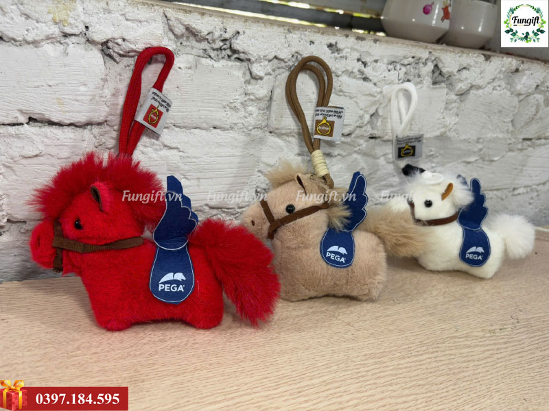 Ngựa móc khóa in logo công ty