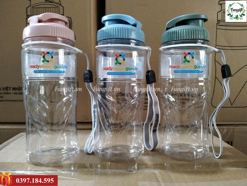 Quà tặng dành cho học sinh bình nước Việt Nhật 550ml