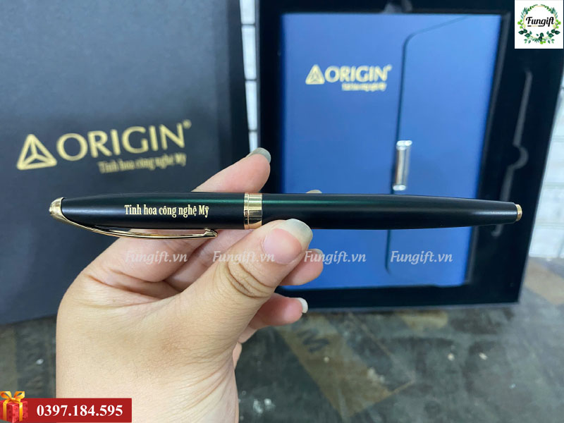 Set quà tặng sổ da và bút kim loại in logo doanh nghiệp
