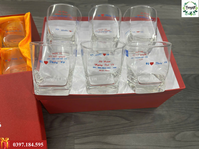 Bộ cốc thủy tinh in logo làm quà tặng
