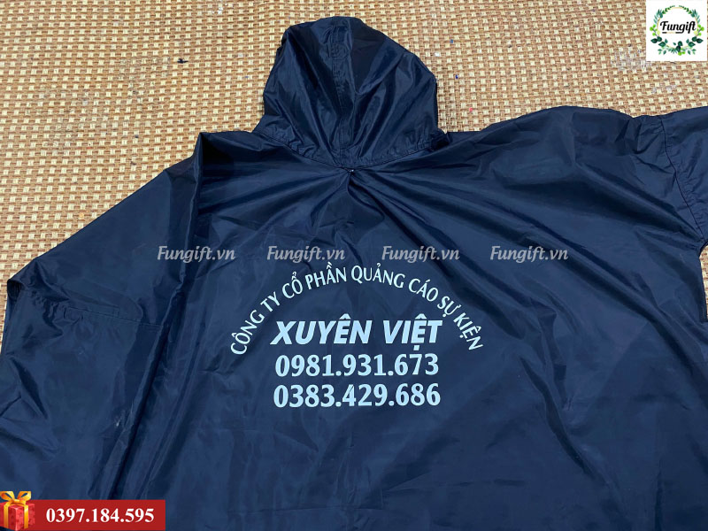 Đặt hàng in áo mưa cá nhân số lượng lớn