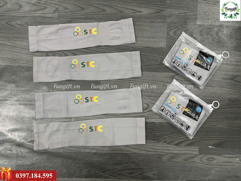 Găng tay đi nắng in logo tại xưởng