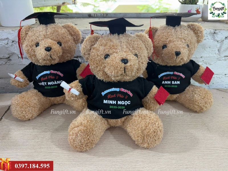 Gấu bông dễ thương in tên tặng bé