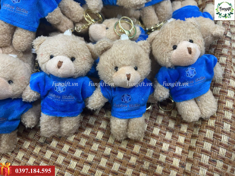 In gấu móc khóa làm quà tặng