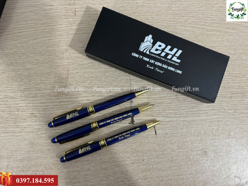 Bút ký kim loại cao cấp kèm hộp đựng in khắc logo