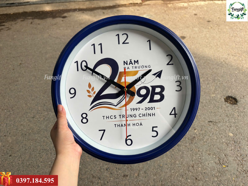 Đồng hồ treo tường quà tặng in logo