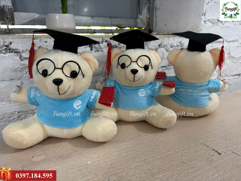 Gấu bông tốt nghiệp in logo