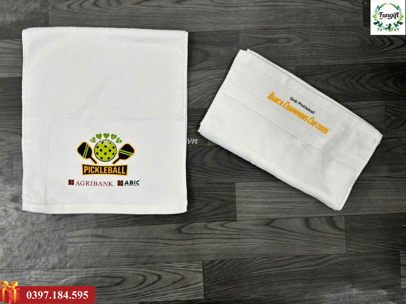 Khăn quà tặng công ty doanh nghiệp in thêu logo