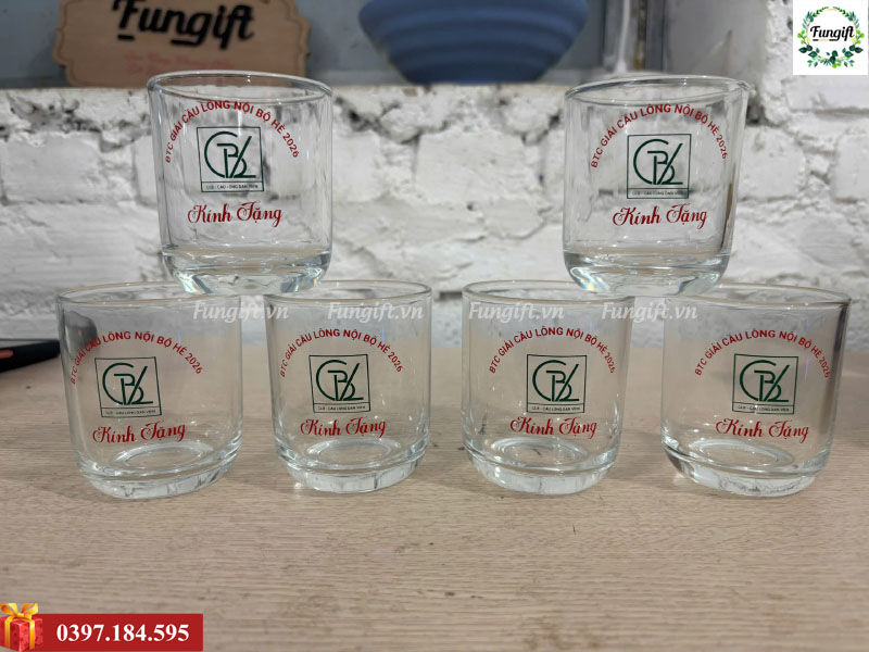 Ly thuỷ tinh in logo theo yêu cầu giá tại xưởng