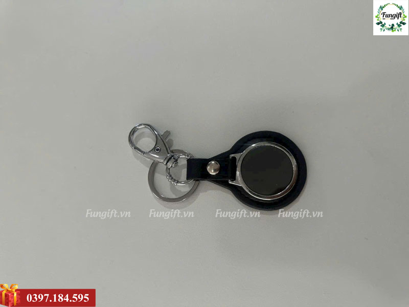 Móc chìa khoá in logo làm quà tặng doanh nghiệp