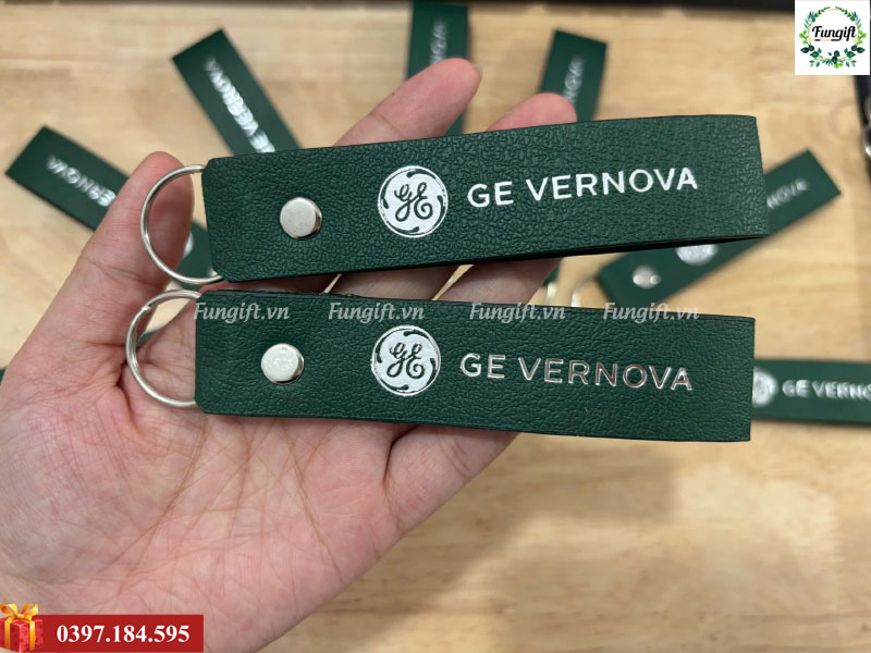 Móc khoá da in logo làm quà tặng