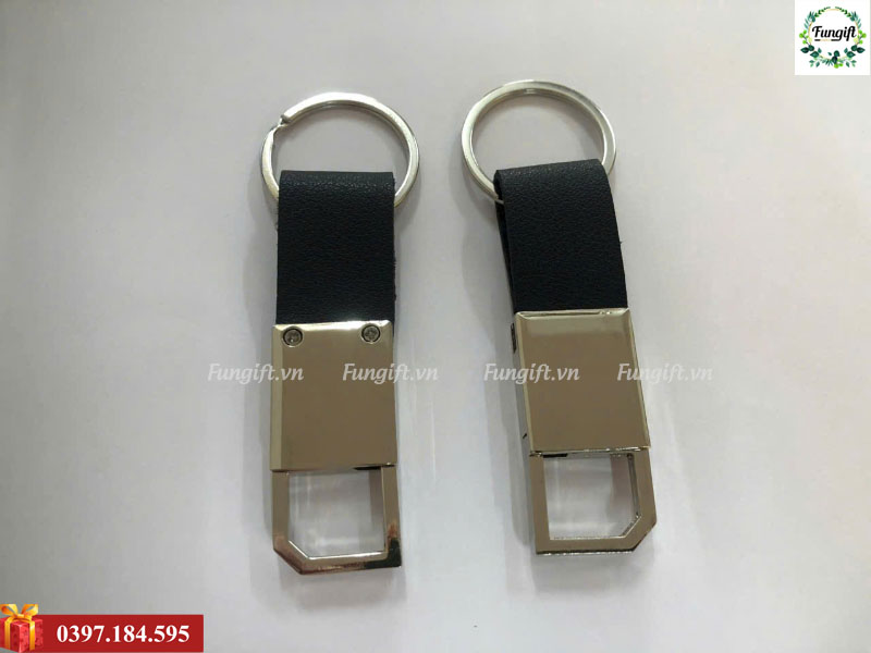 Móc khoá kim loại bọc da sang trọng