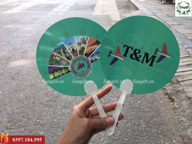 Quạt nhựa cầm tay in theo yêu cầu